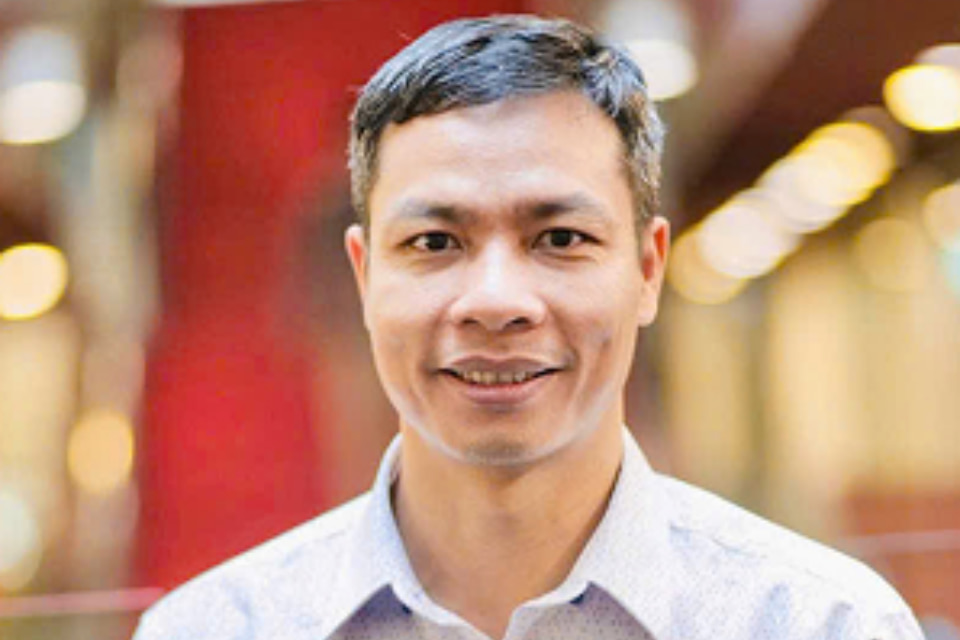 Photo of RMIT academic staff