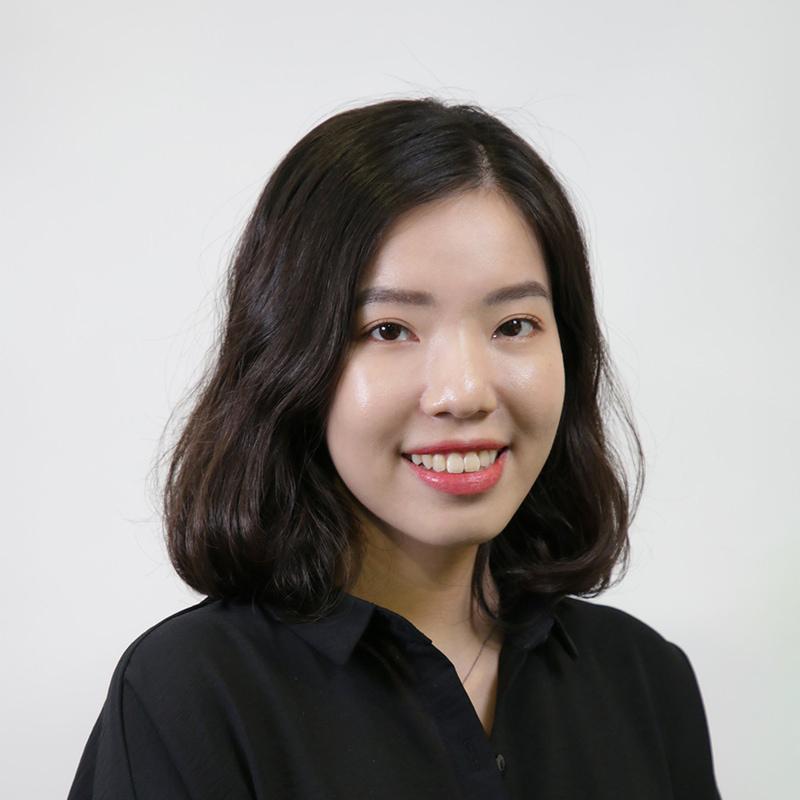 linh-nguyen-library-team.jpg