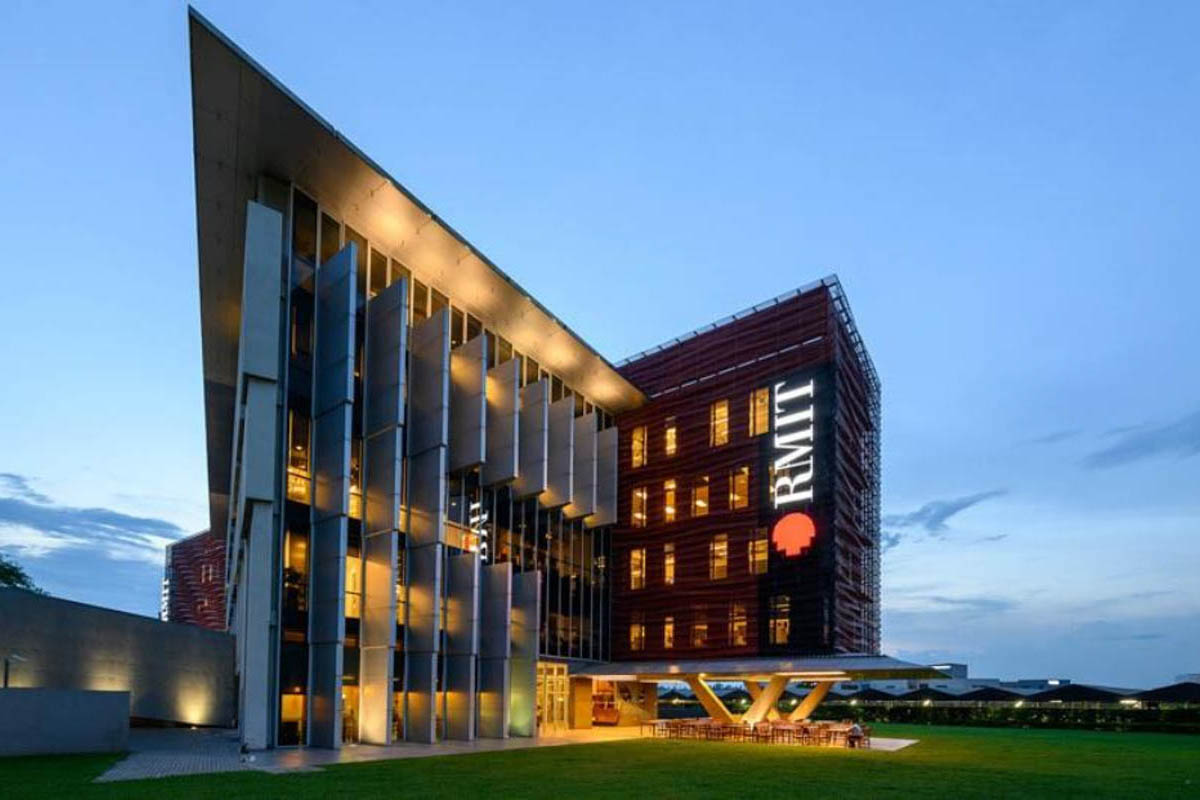 digital marketing ra lam gi - RMIT