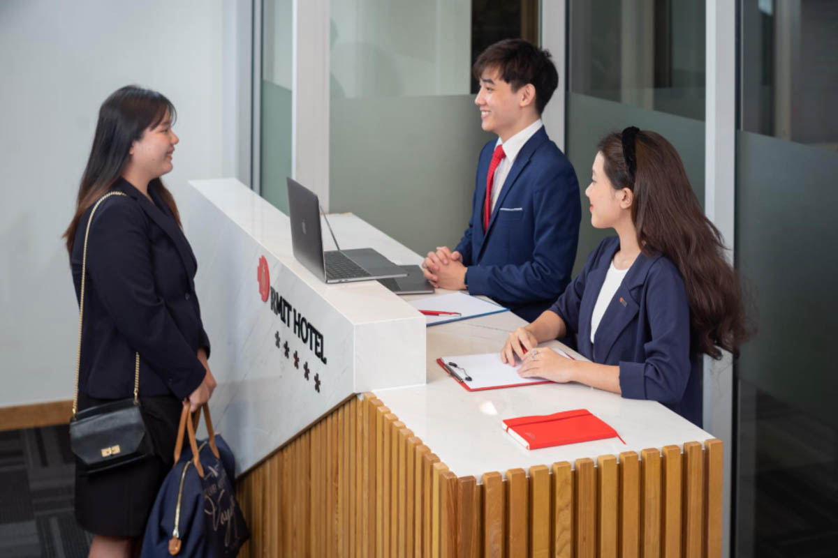 ngành du lịch khách sạn - RMIT