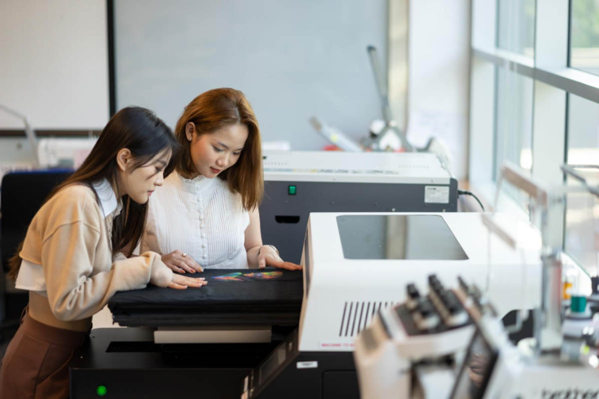 Ngành kinh doanh thời trang và dệt may - RMIT