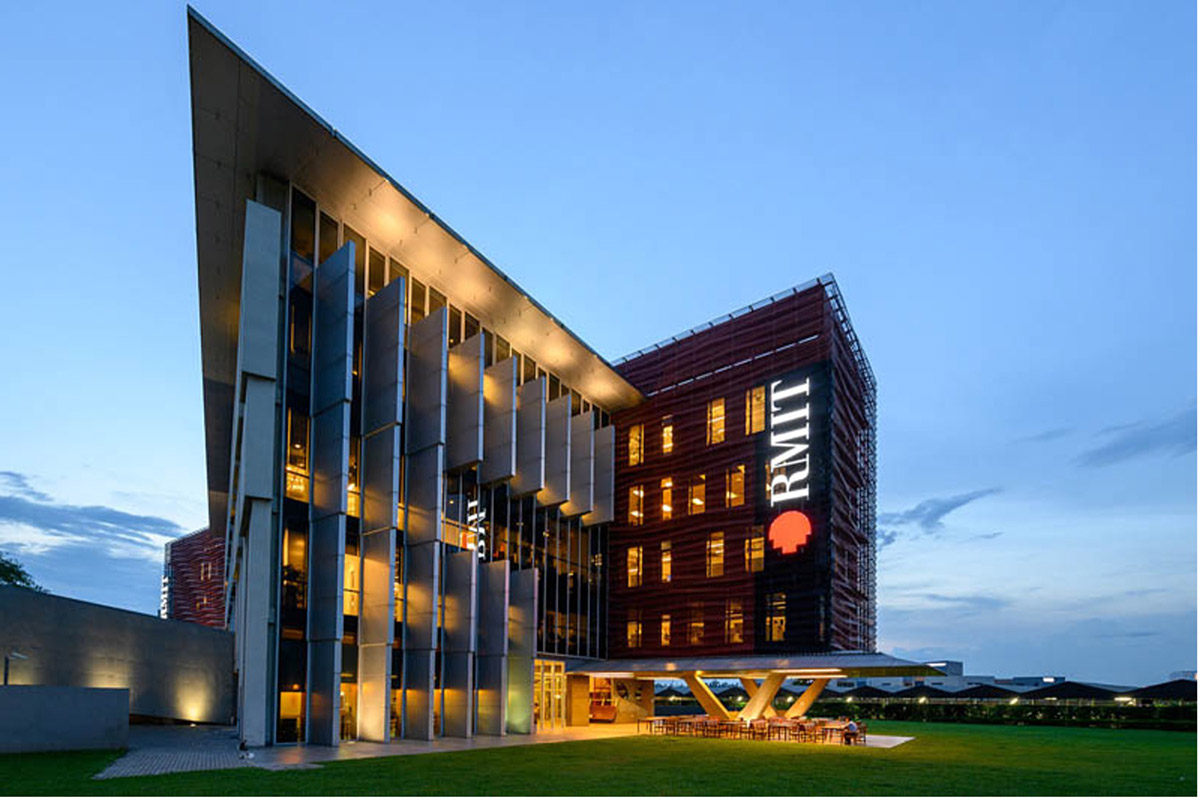 Ngành truyền thông đa phương tiện