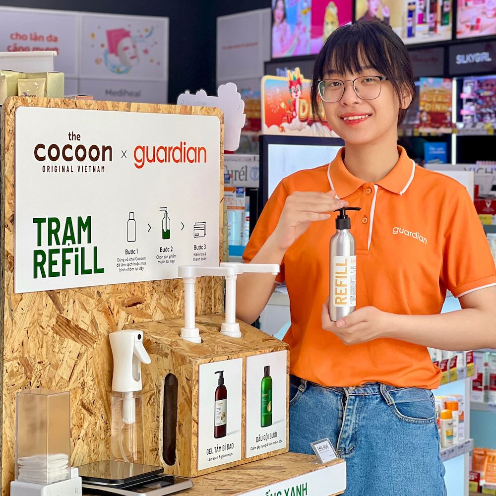 Cocoon refill station