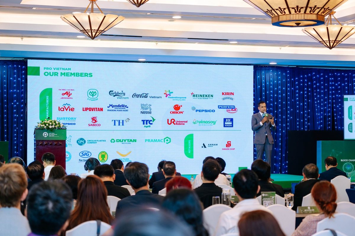 Pro Vietnam conference