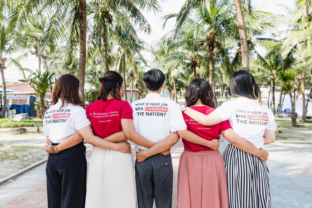 Teach for Vietnam's leadership fellows 