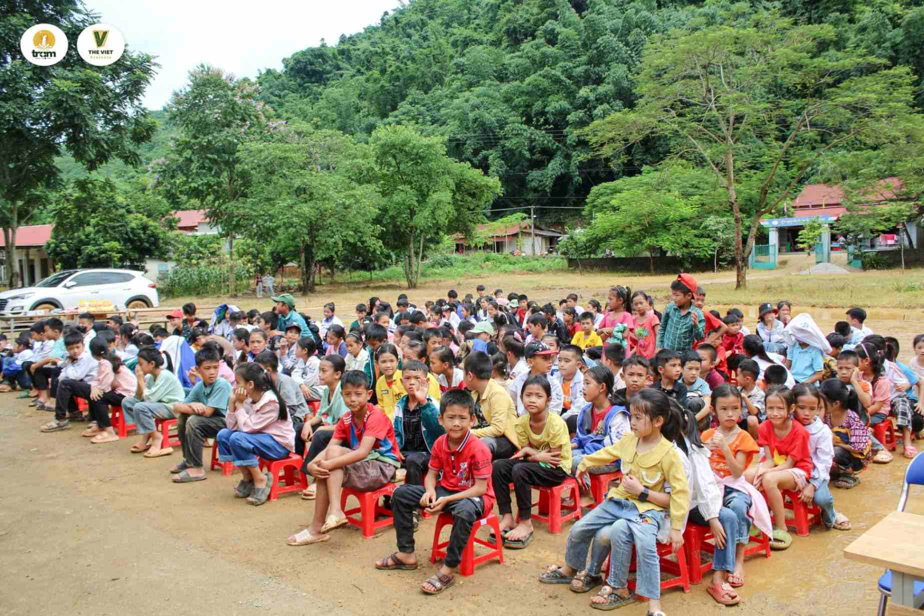 The Reading Station for Children event at Muong Men school