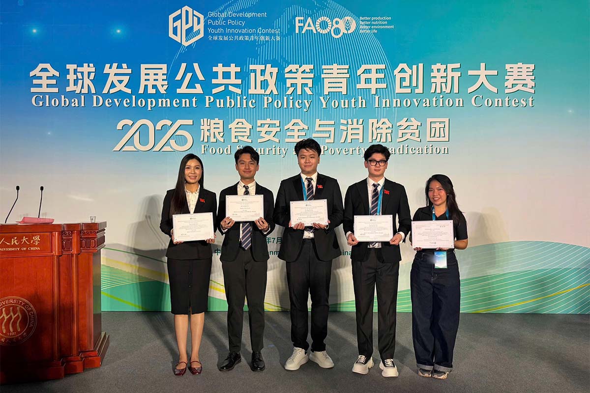 Representing RMIT Vietnam on the global stage at the Public Policy Youth Innovation Competition in Beijing. 