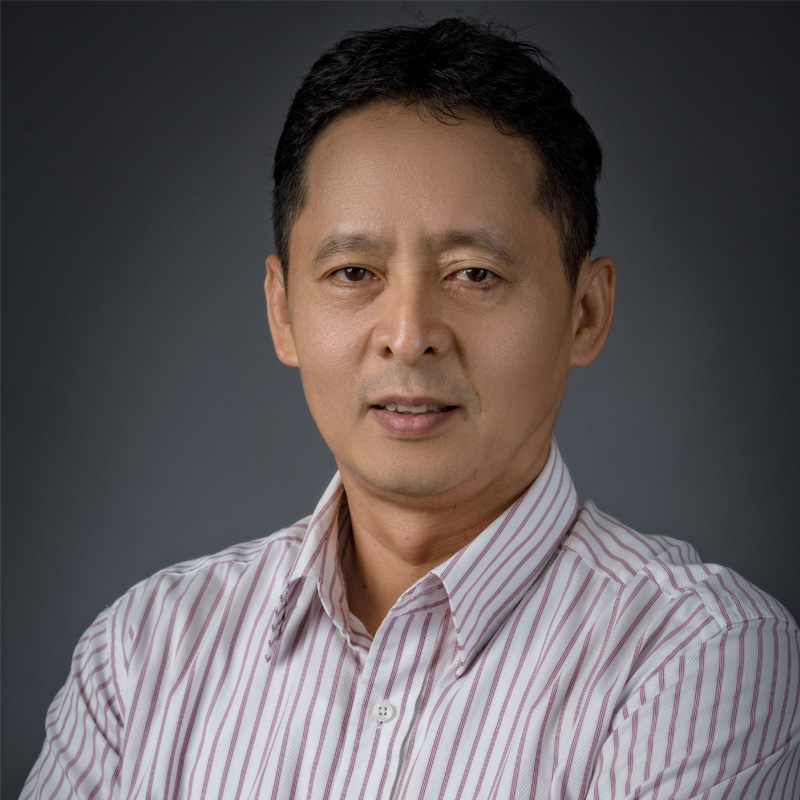 Tiến sĩ Hùng Nguyễn