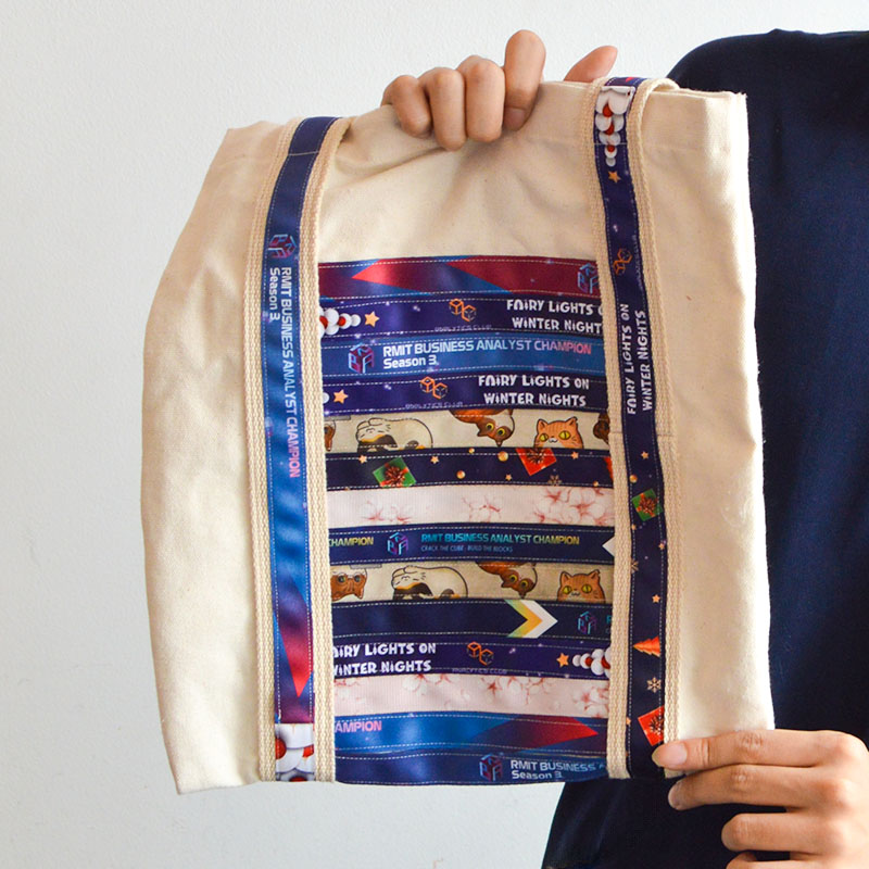 lanyard-upcycle-totebag.jpg