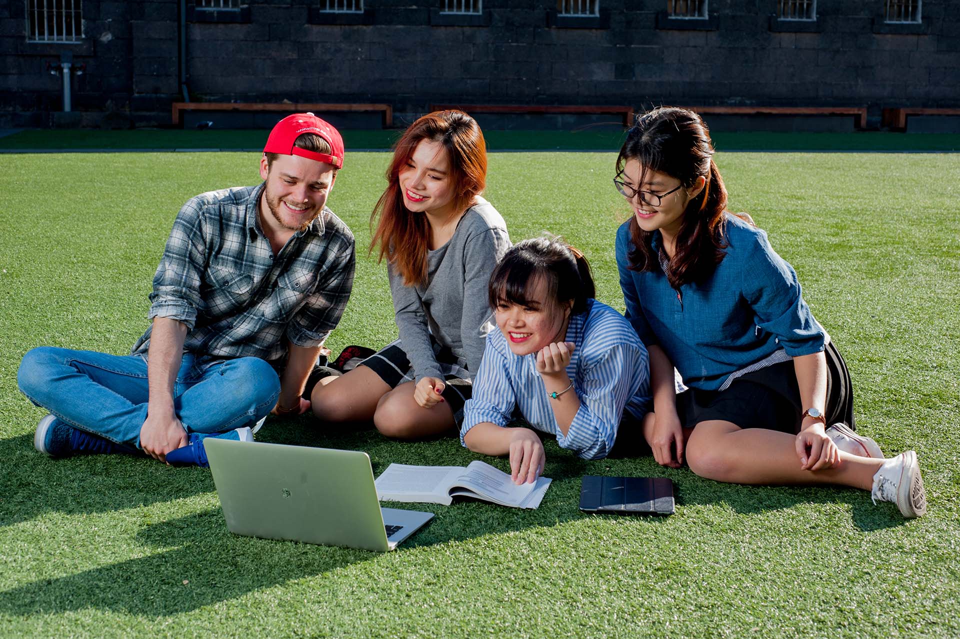 rmit vn global mobility students in melbourne