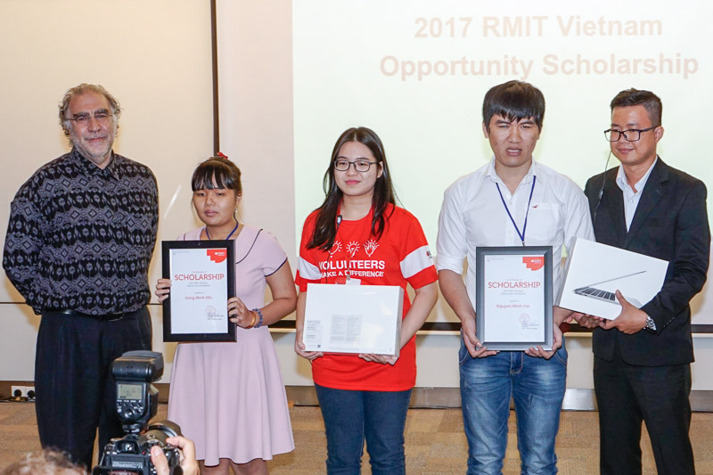 news-1-rmit-scholarship-recipients-share-application-tips-with-prospective-students