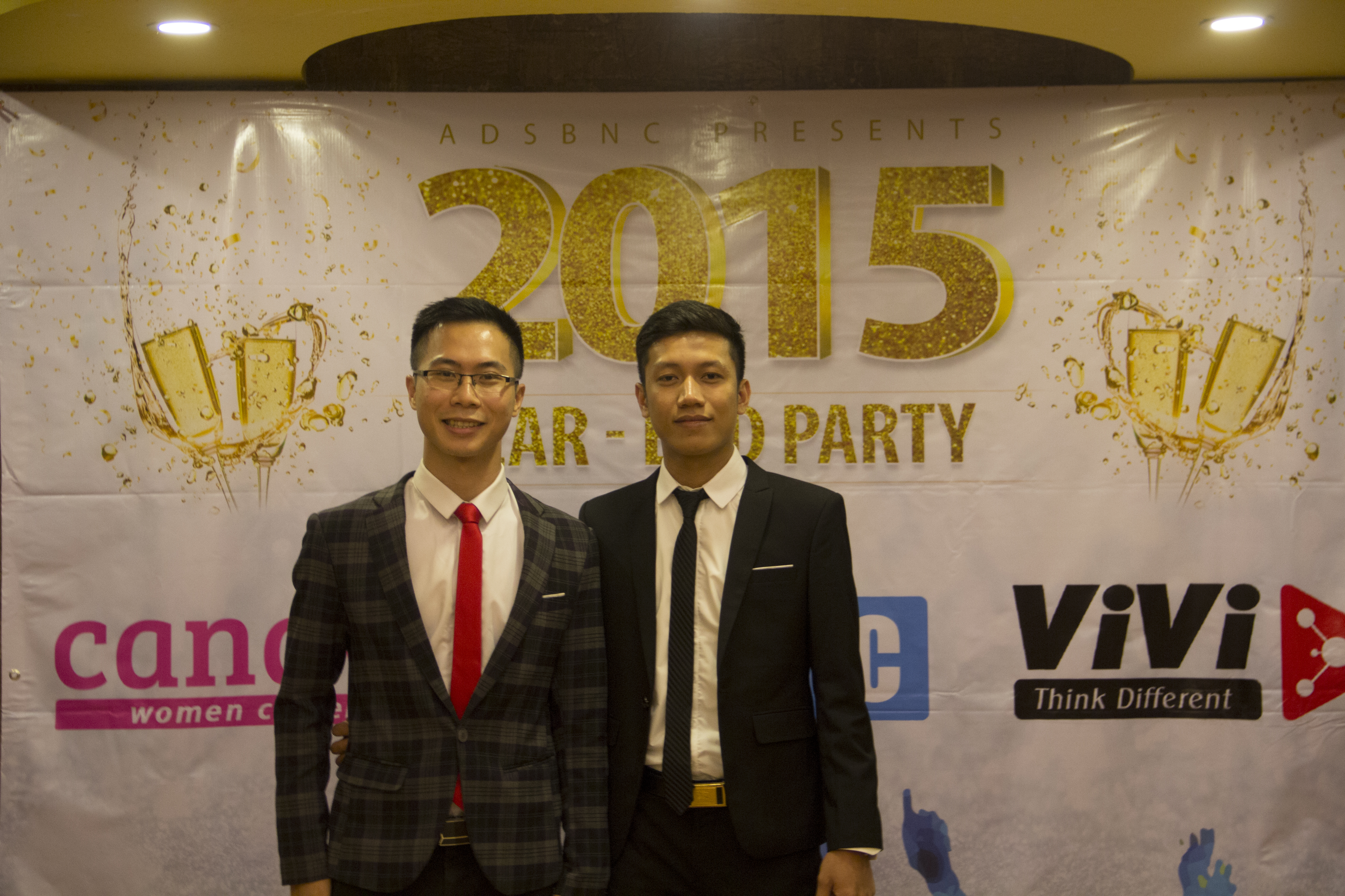 Nguyen Hoang Hai (left) at the AdsBNC Saigon Year End Party