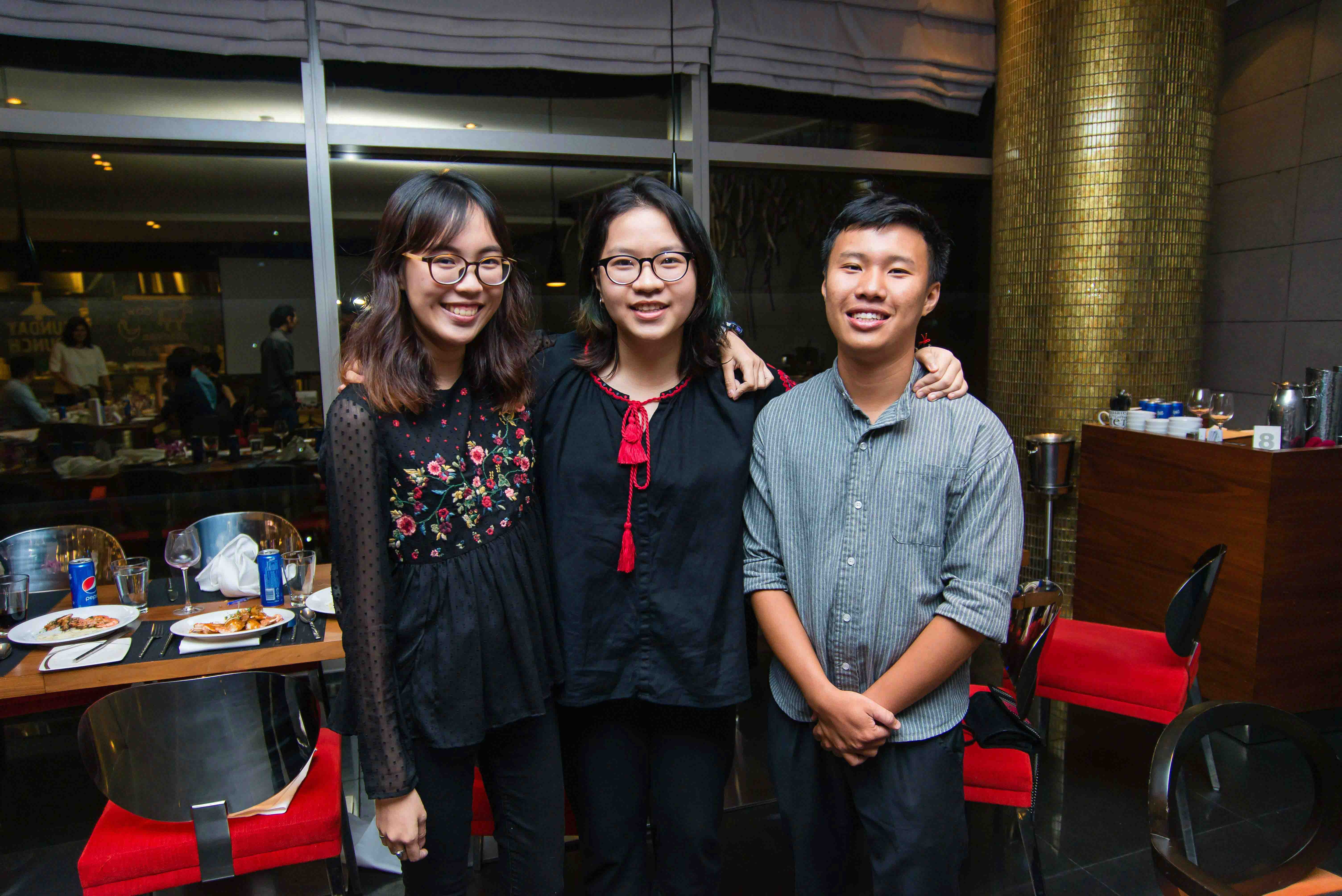 Nguyen Ngoc Tran and her teammates at the presentation round of the recent 24-hour design challenge which aimed to re-brand RMIT Vietnam’s Personal Edge program.