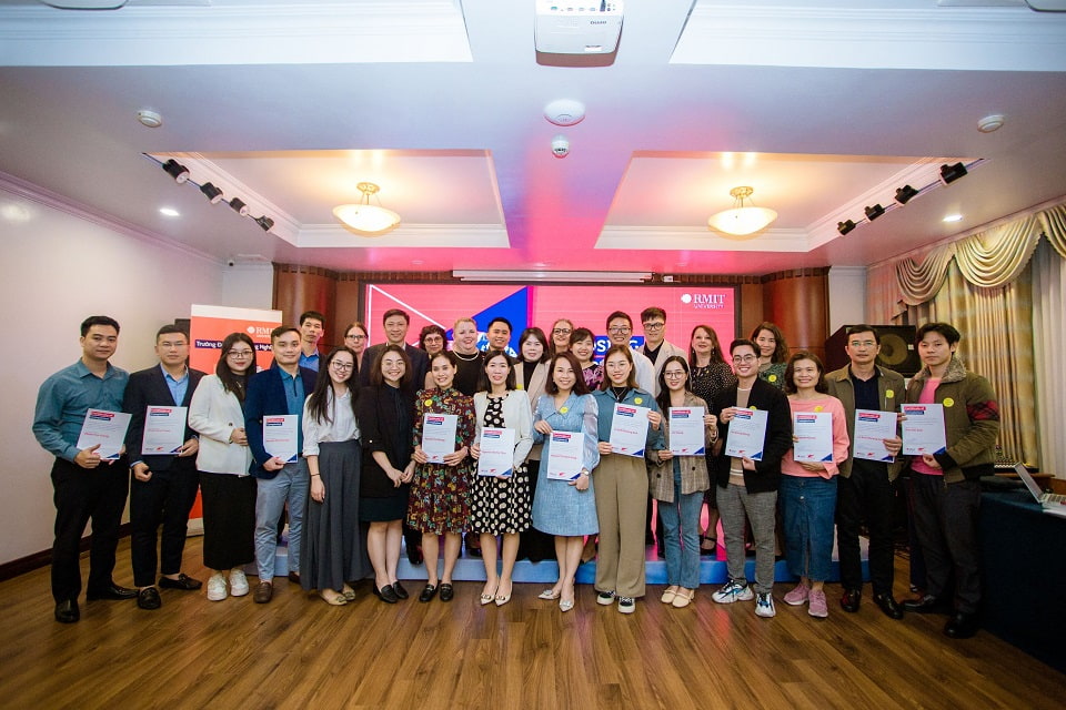 Graduates from the first pilot training program conducted by RMIT and sponsored by Sao Do Group in Hai Phong.