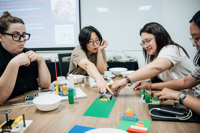 Alt Text is not present for this image, Taking dc:title 'lego-serious-play-1'