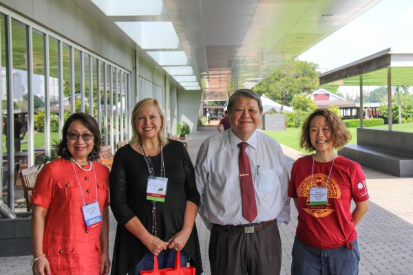 (From left) Ms. Carla Siojo - President of the Asia Pacific Career Development Association; Ms. Felicity Brown - Manager of Career Consulting and Development at RMIT Vietnam’s Careers and Industry Relations unit;  Mr Tran Anh Tuan - Deputy Director of Institute of International Economics Training and Research and Ms. Phoenix Ho from Hon Viet.