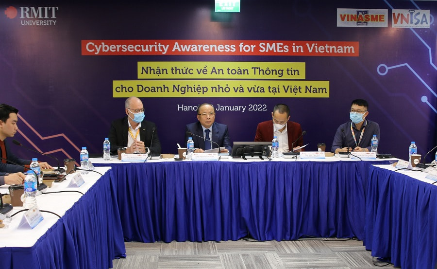 Sự kiện “Nhận thức về An toàn thông tin cho Doanh nghiệp nhỏ và vừa tại Việt Nam” đánh dấu hoạt động đầu tiên trong năm 2022 khởi nguồn từ quan hệ đối tác chiến lược giữa RMIT và VNISA sau bản ghi nhớ được hai bên ký kết cuối năm ngoái.