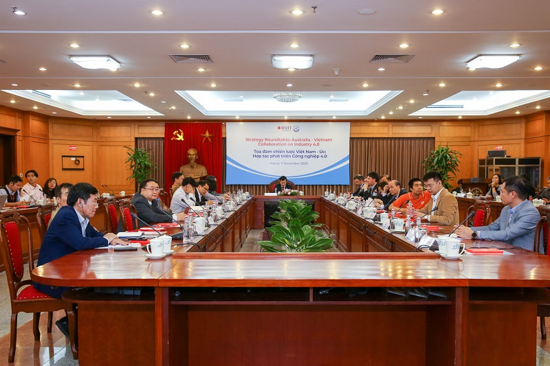 The strategy roundtable was coorganised by the Vietnam Ministry of Science and Technology and RMIT University.  