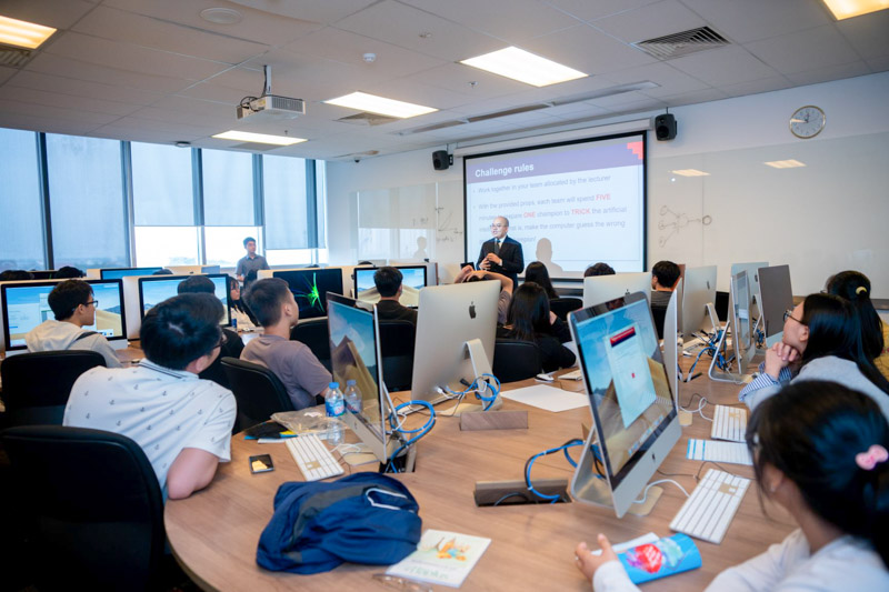 news-2-rmit-launches-bachelor-of-it-program-in-hanoi