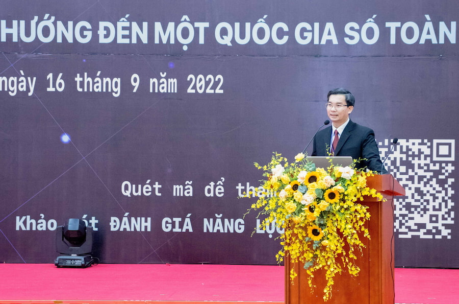 Phó giáo sư Nguyễn Quang Trung, Khoa Kinh doanh và Quản trị, Đại học RMIT, phát biểu tại sự kiện.