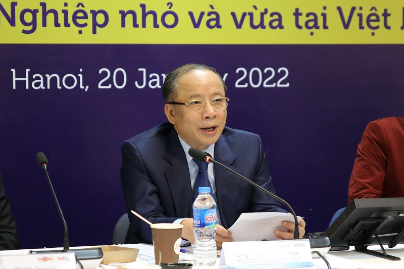 Tiến sĩ Nguyễn Văn Thân, Chủ tịch Hiệp hội Doanh nghiệp nhỏ và vừa Việt Nam (VINASME), phát biểu chào mừng tại sự kiện.