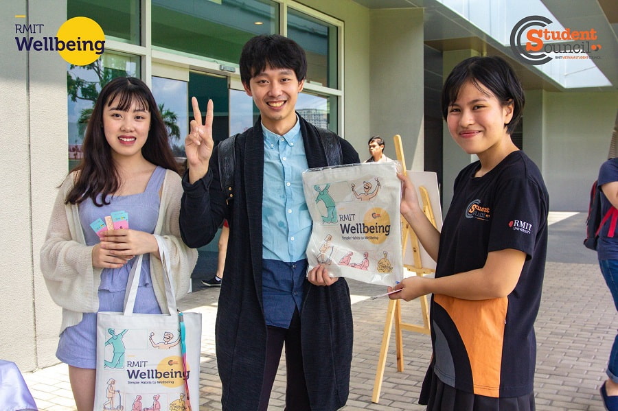 Former President of the RMIT Vietnam Student Council Vo Doan Thao Nguyen (pictured far right) at the RMIT Wellbeing Fair in 2019 which drew over 600 participants.