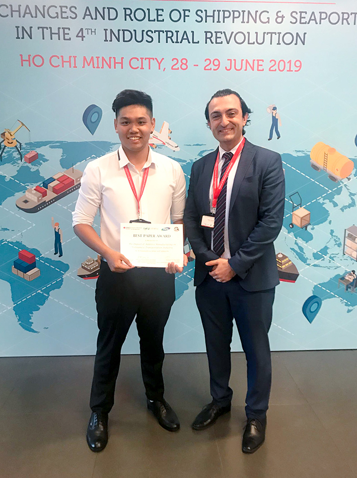 Dr Reza Akbari (pictured, right) with co-researcher Bachelor of Business (Logistics and Supply Chain Management) student Ha Tuan Nghiep (pictured, left). 
