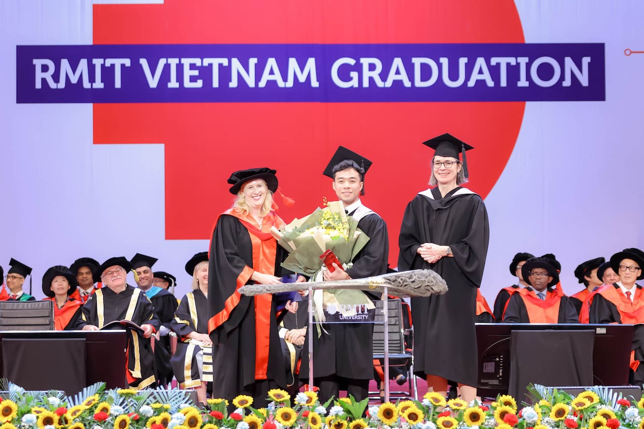 Alt Text is not present for this image, Taking dc:title 'news-4-rmit-vietnam-celebrates-the-largest-ever-group-of-graduates'
