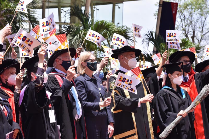 Top leaders from RMIT University and the Australian Consulate-General in Ho Chi Minh City joined in the celebrations of RMIT graduates on the Saigon South campus.