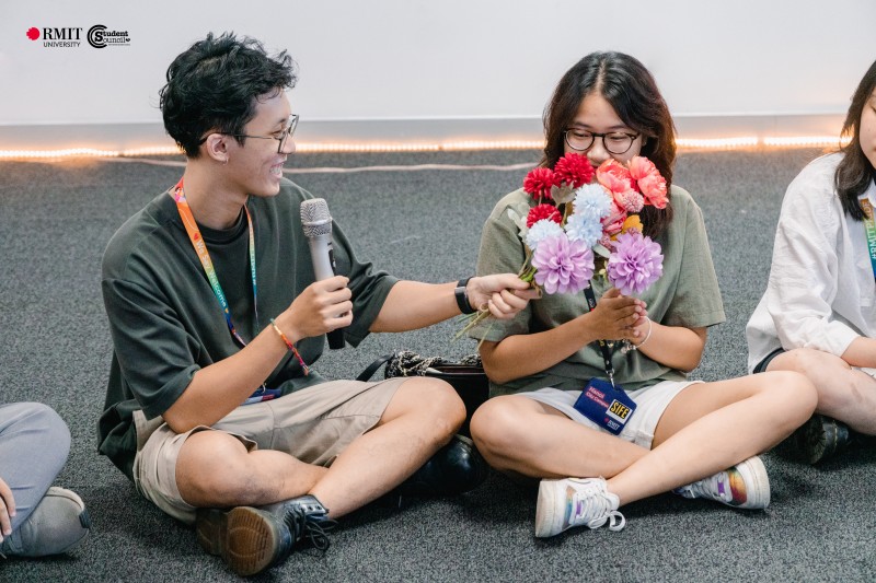 Colourful F.L.O.R.A.L Fest at RMIT Hanoi campus