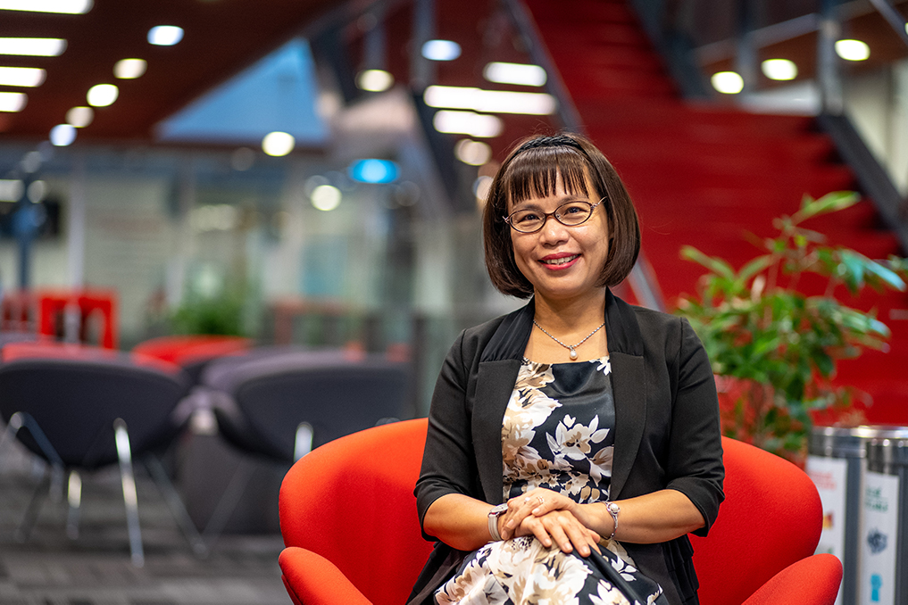 RMIT University Senior Lecturer and Program Manager of Economics Dr Pham Thi Thu Tra, said the key to coping and reducing any kind of threat to the nation is public trust in authority. 
