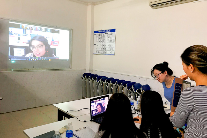 Teachers from Thang Long English and Vocational Training School in an online training session run by RMIT’s School of English & University Pathways.