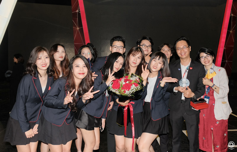 RMIT’s SV 2020 team with their mentors from the Student Life department.