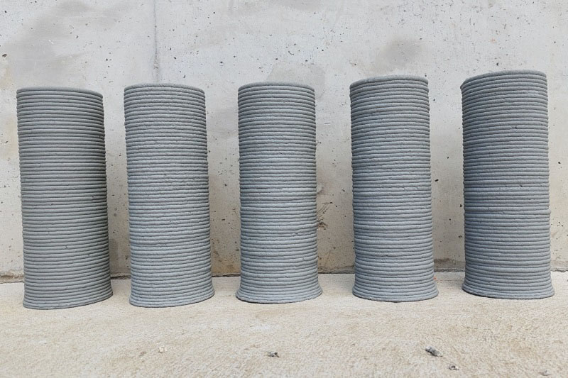 Recycled plastic combined with 3D printing technology can offer sustainable solutions for construction.