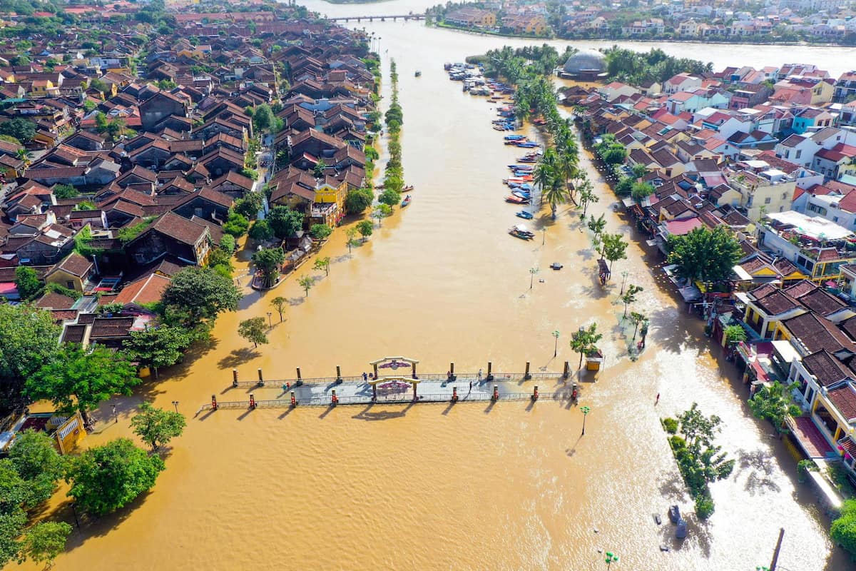 news-thumbnailnews-masthead-vietnam-flood-risks.jpg