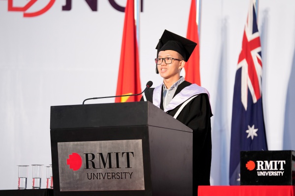Mai Duc Hieu at RMIT Vietnam graduation 2017