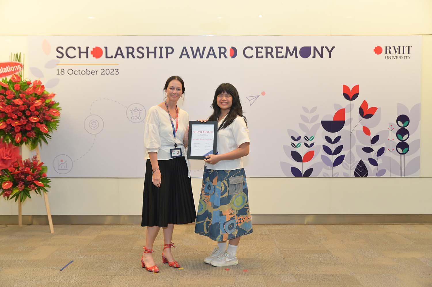 Alt Text is not present for this image, Taking dc:title 'Nguyen Ngoc Tu Quyen received RMIT’s Game Design Scholarship at the recent ceremony.'