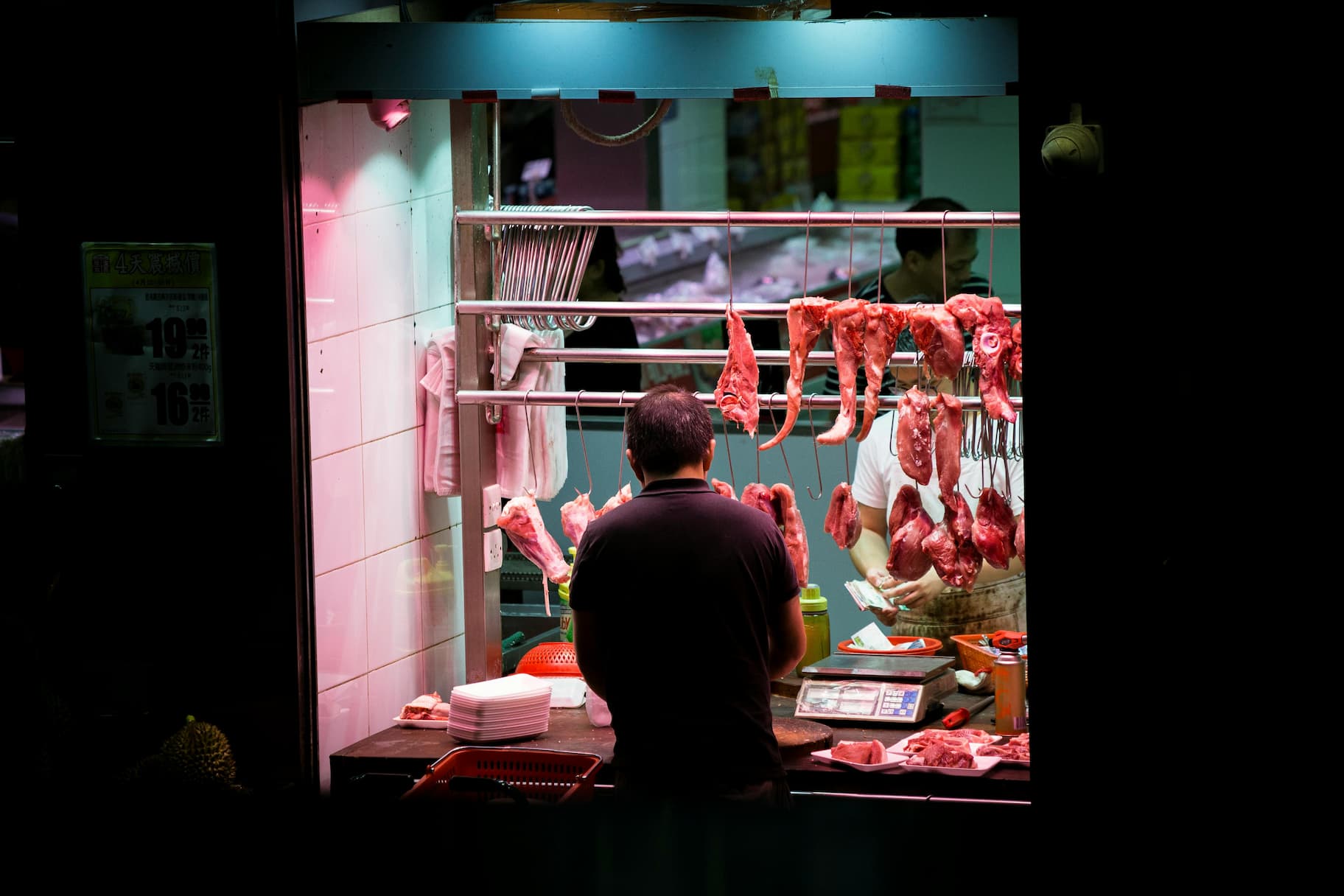 Food safety crises can easily trigger a social media storm.