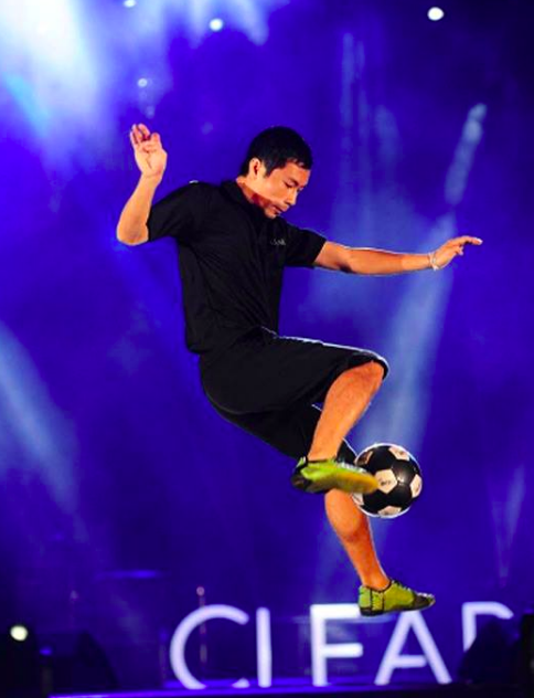 news-rmit-vietnam-alumnus-puts-freestyle-football-on-the-map