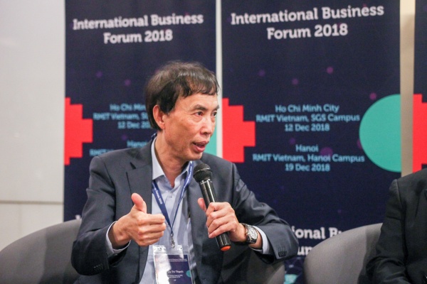 Tiến sĩ Võ Trí Thành - cựu thành viên Tổ tư vấn kinh tế của Thủ tướng - đã cung cấp những hiểu biết giá trị cho khách tham dự.