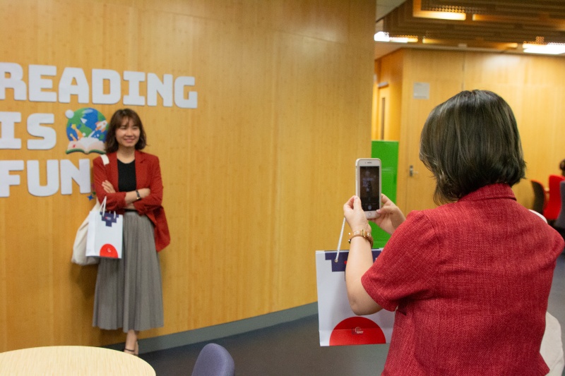 talking-photos-at-library-reading-is-fun.jpg