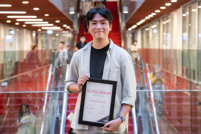 thumbnail-rmit-scholarship-winner-vows-to-give-back-to-rural-communities