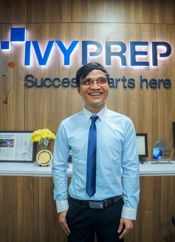 Since receiving his Bachelor of Communication (Professional Communication) degree, Vinh has accepted a communications role with IvyPrep Education. His dream is to one day open his own school to help students with disabilities realise their full potential.